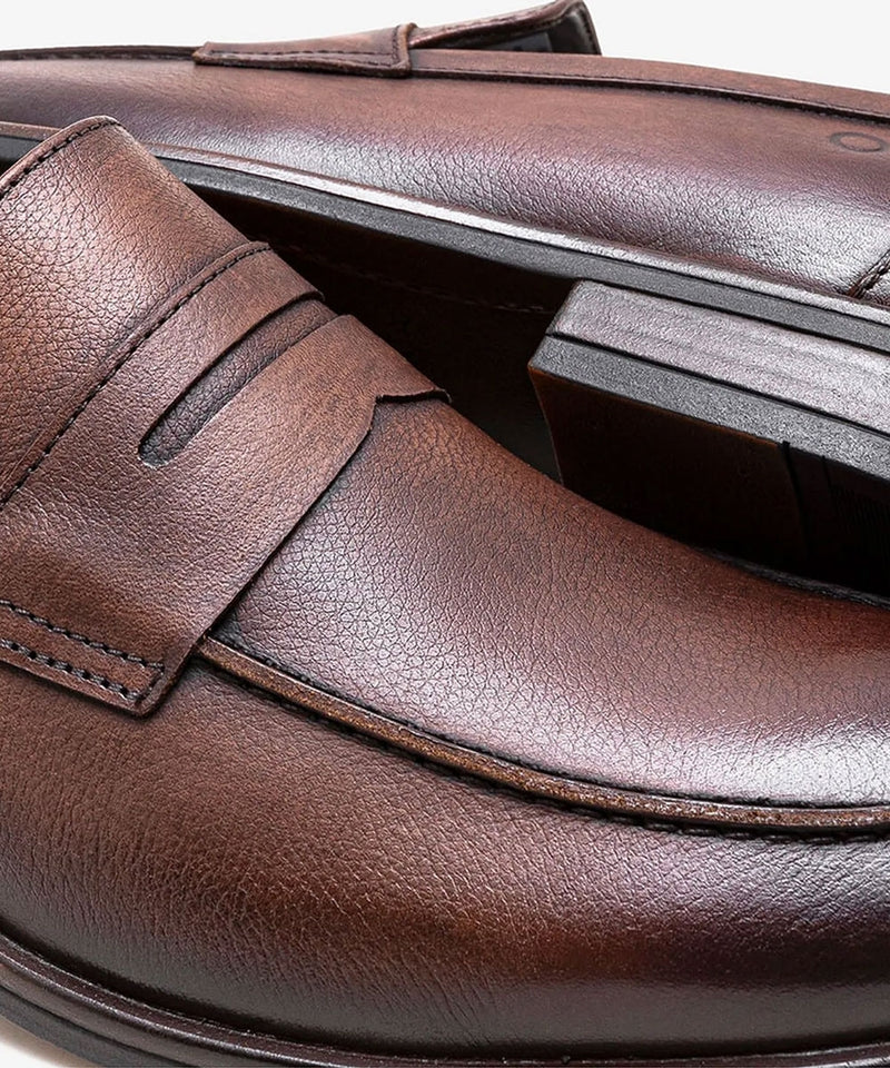 Sapato Social Democrata Metropolitan Moscato Mogno